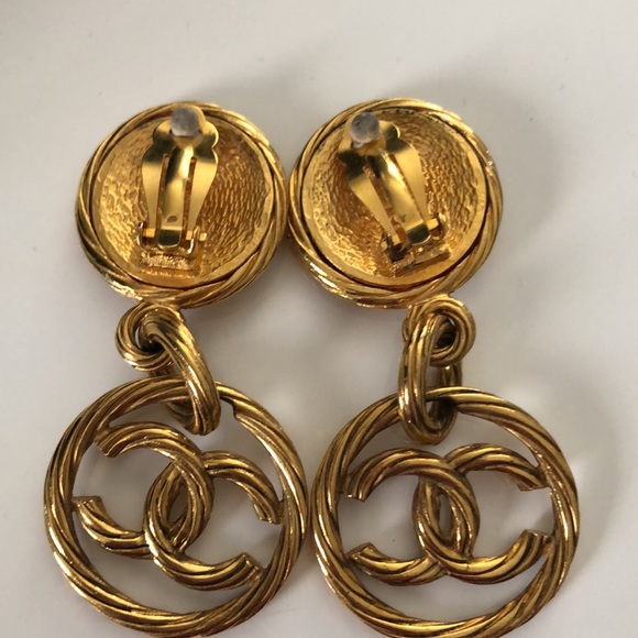 CHANEL vintage long rope earrings with CC logo, 1993 Spring collection - Picture 5 of 9